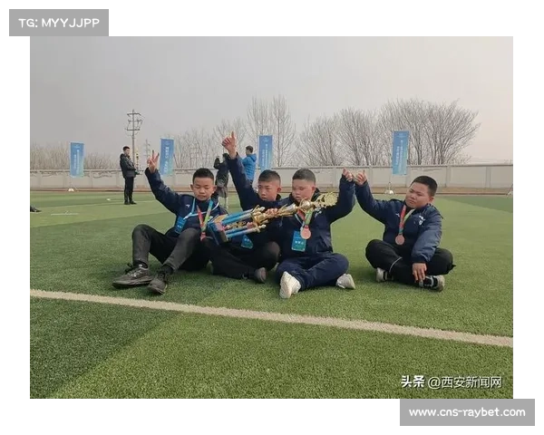 粤港澳千名青少年腰旗赛首现视障球员 特殊教育学校组别彰显运动多元性 粤港澳千名青少年腰旗赛首现视障球员 特殊教育学校组别彰显运动多元性